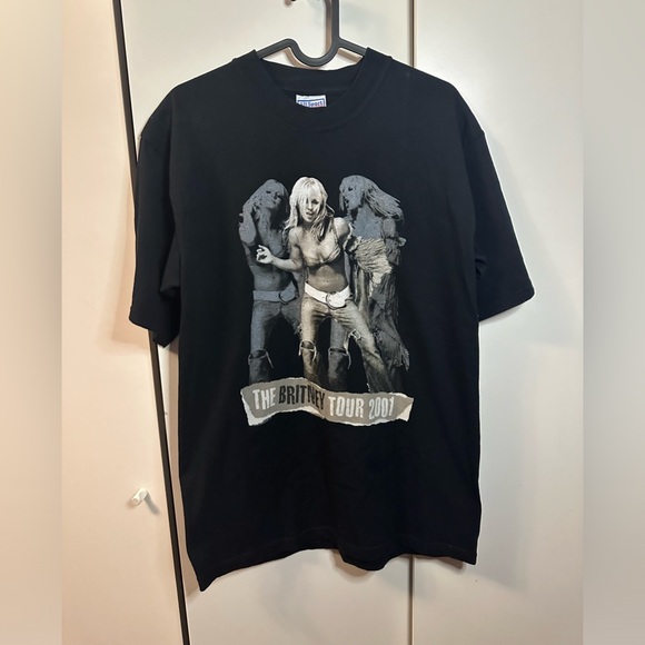 2001 BRITNEY SPEARS TOUR MERCH TEE - Picture 1 of 6